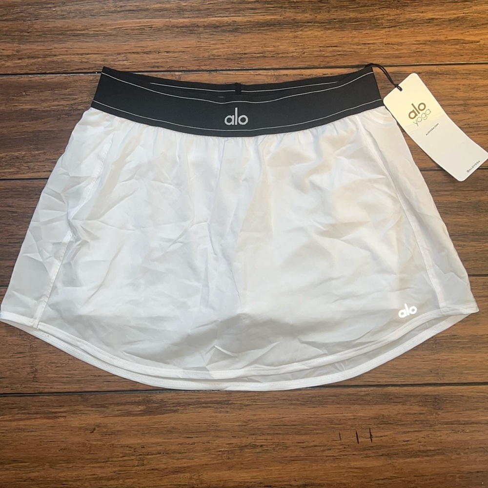 Alo Yoga tennis skirt